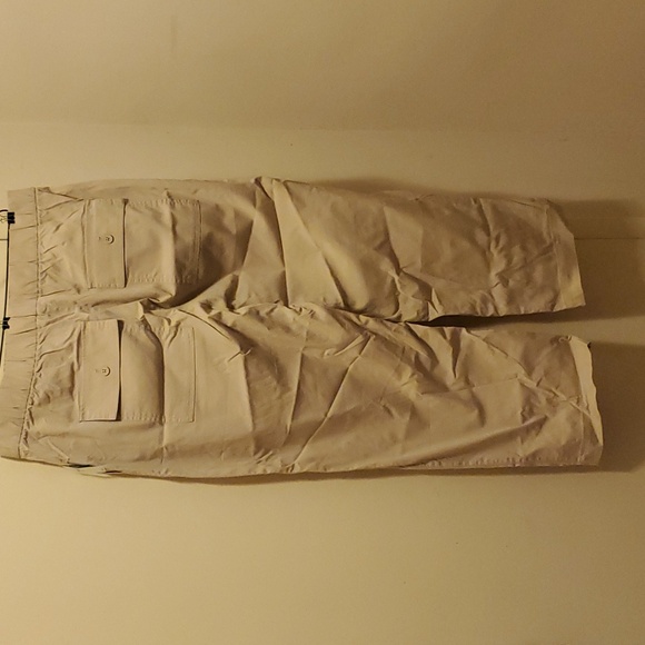 Women's Khaki Pants Regular Length XL - Picture 2 of 5